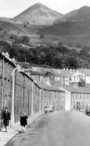 Aberfan, before the tip came down